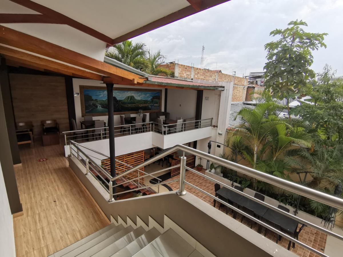Murano Hotel Moyobamba Extérieur photo