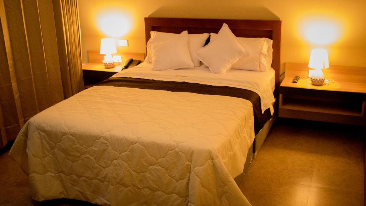 Murano Hotel Moyobamba Extérieur photo