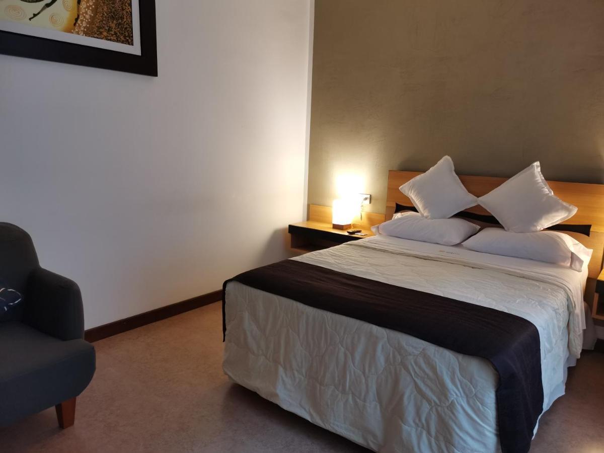 Murano Hotel Moyobamba Extérieur photo