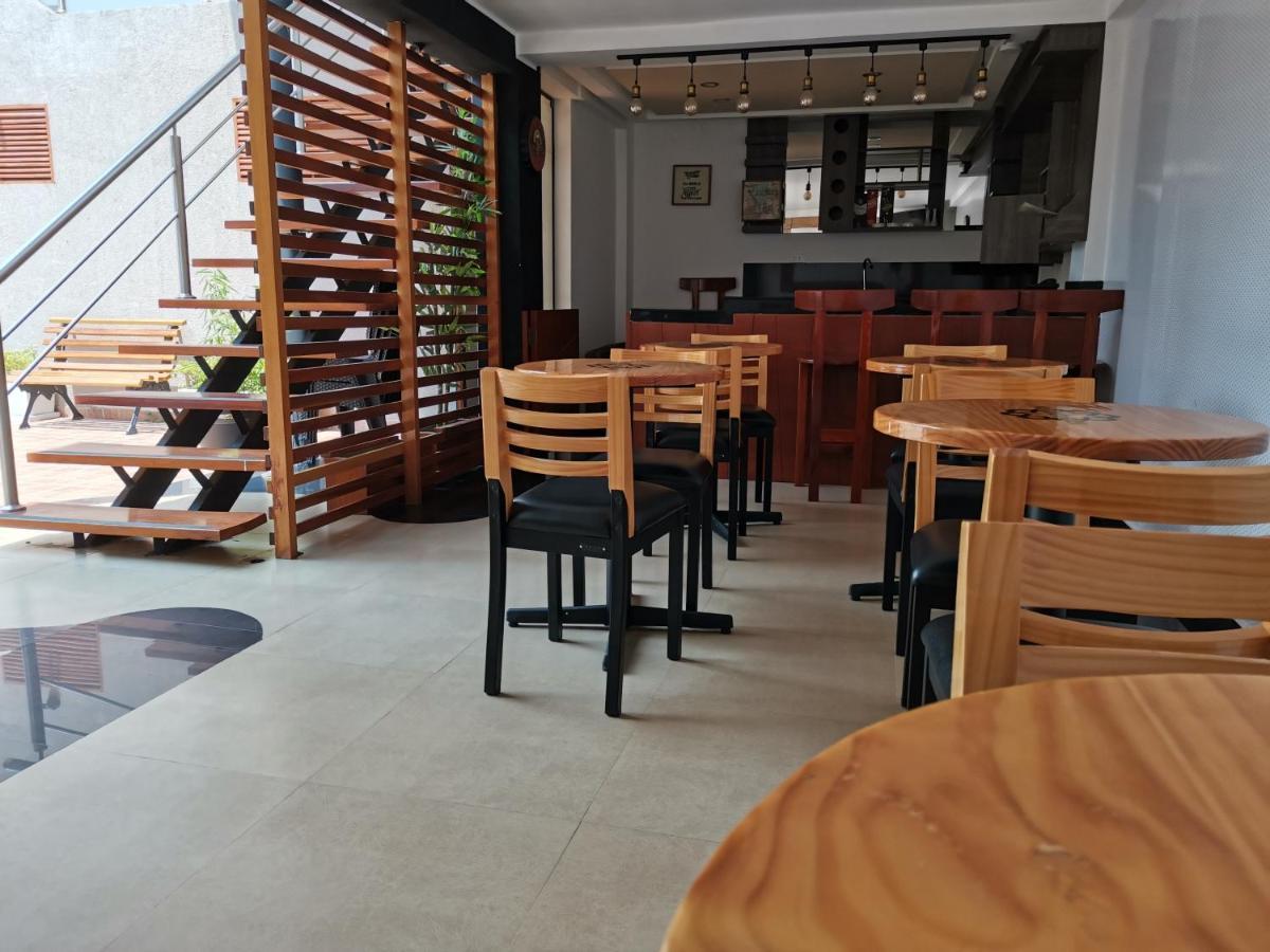Murano Hotel Moyobamba Extérieur photo