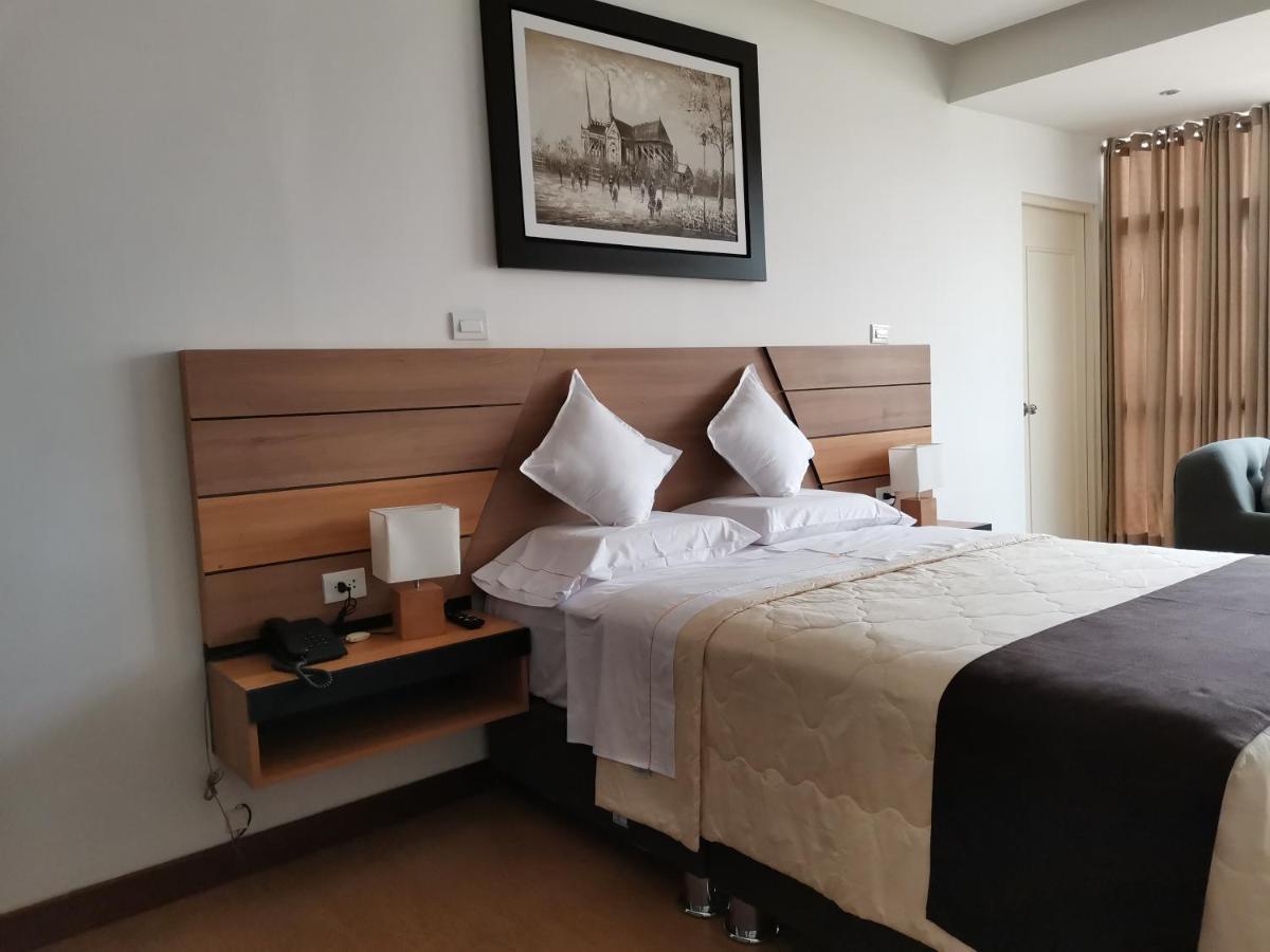 Murano Hotel Moyobamba Extérieur photo